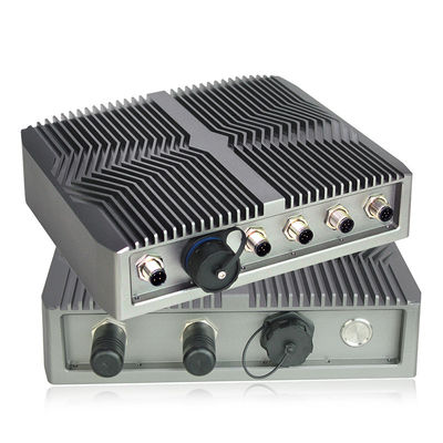 Wodoodporny IP67 Micro Industrial Embedded Box PC z I3-8145U